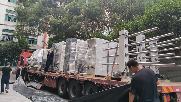 拆封拉线机要发走啦 拆封拉线机要发走啦